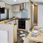 Lido Leisure Park * 纳尔斯伯勒